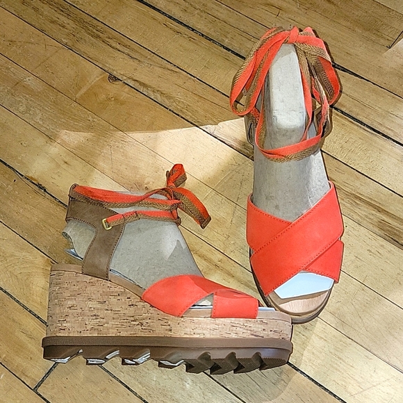 NEW Sorel Joanie II High Ankle Tie Wedge Sandal Size 10 - Picture 1 of 4